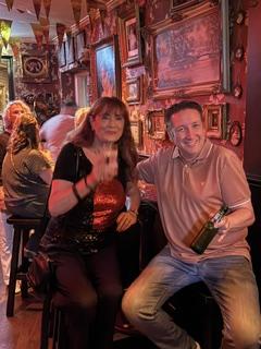 cafe-'t-wiefke-Losser-DatingOost-singleparty-singlesfeest-singles-vrijgezel-singles-single-vrijgezellenfeest-Losser-alleenstaand-datingsite-dating-oost-DatingOost.nl-datingbureau-datingsite-datingbureau-Getty-bemiddelingsbureau-Sylvia-Grunder-matchmaker-eigenaar-Dating-Oost-Getty-Schepers-oprichter-matchmaker-datingoost-almelo-verliefd-partner-singleparty-singlesfeestje-singlesfeest-singlescafe-singlesparty-wiefke-losser